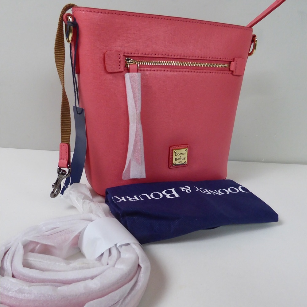 Dooney & Bourke Saffiano Leather Zip Crossbody Bag Purse Adjustable Strap NWT